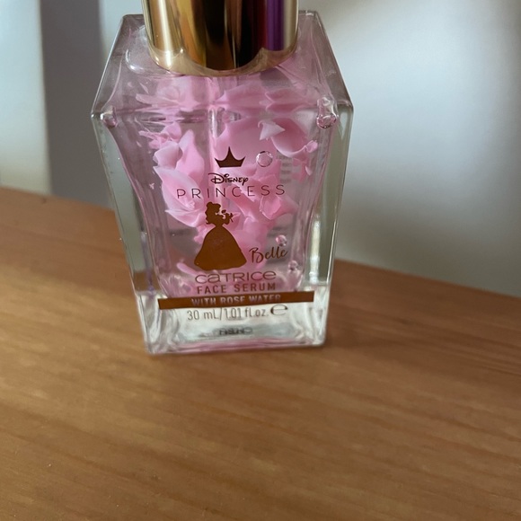 DISNEY BEAUTY BELLE - Catrice Cosmetic BRAND NEW!! - Picture 5 of 5